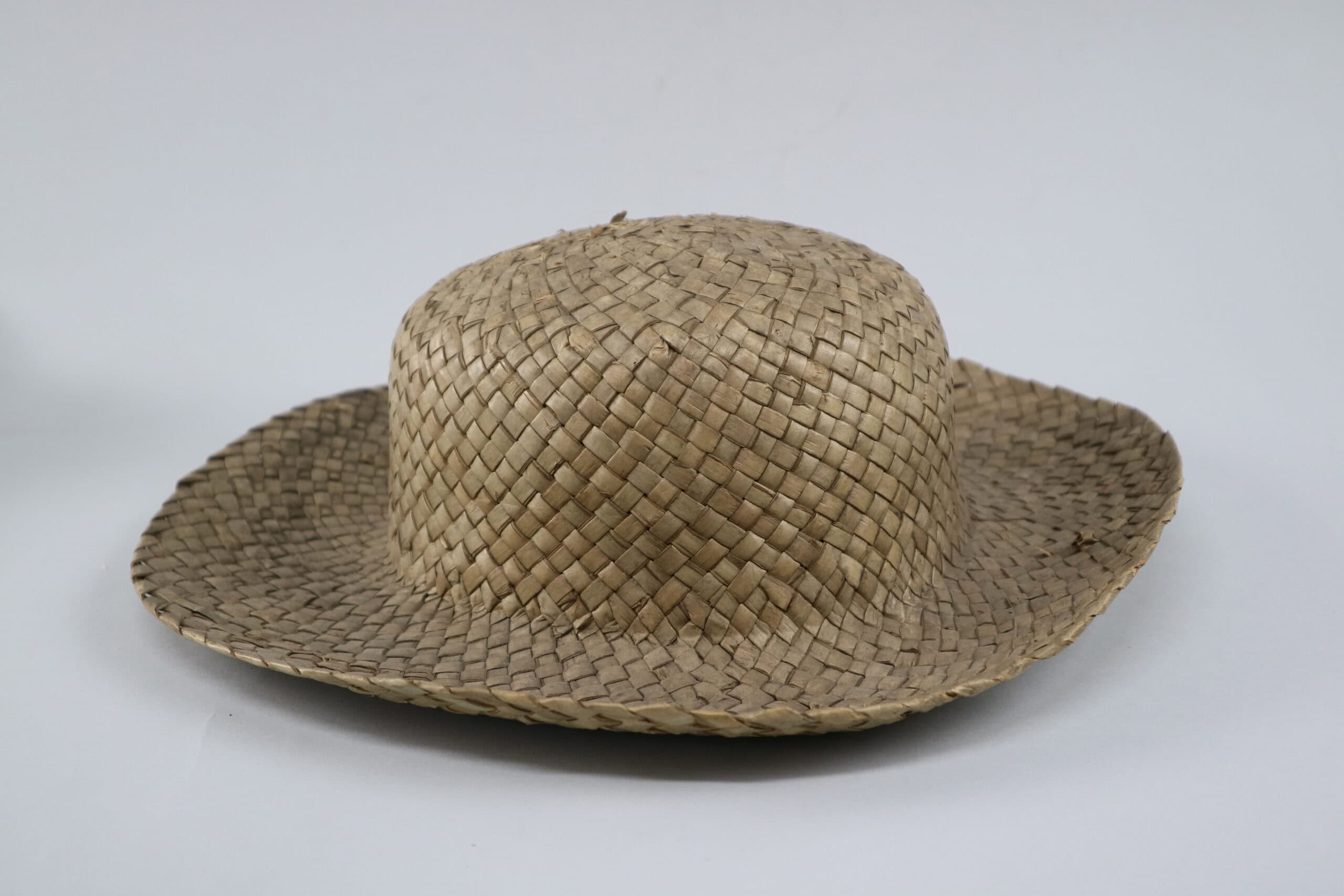 photo of a hat